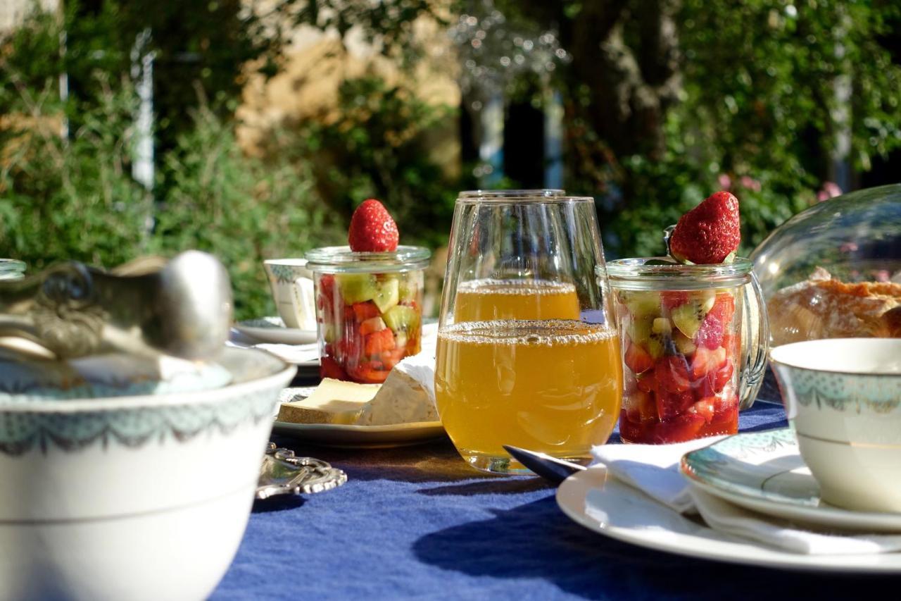 Le Jardin De La Cathedrale Bed & Breakfast Troyes Eksteriør bilde