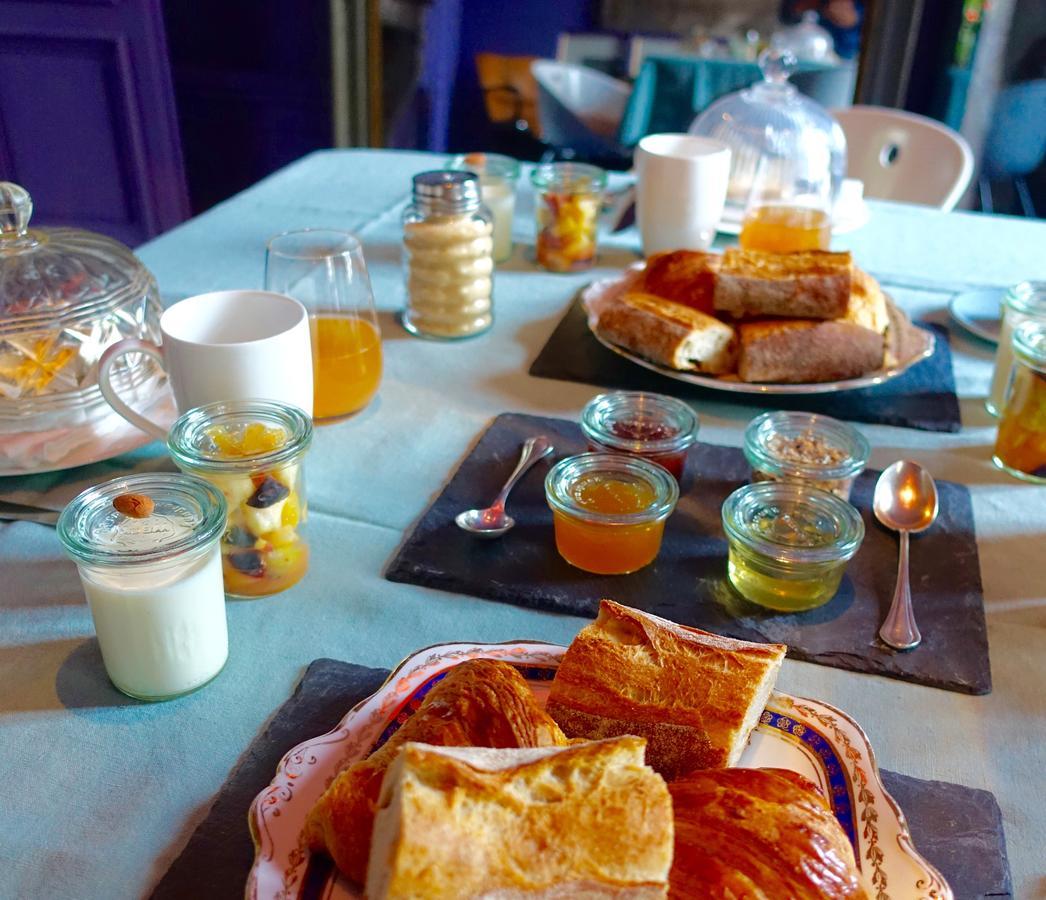 Le Jardin De La Cathedrale Bed & Breakfast Troyes Eksteriør bilde