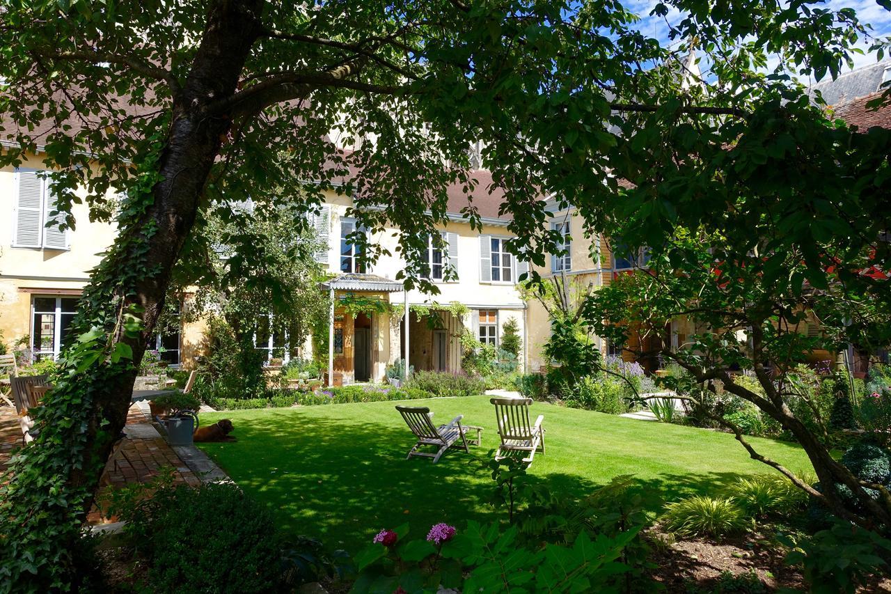Le Jardin De La Cathedrale Bed & Breakfast Troyes Eksteriør bilde